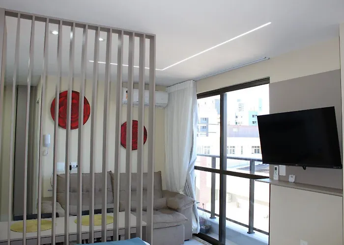 Compact Flat Tambau By Daybyday